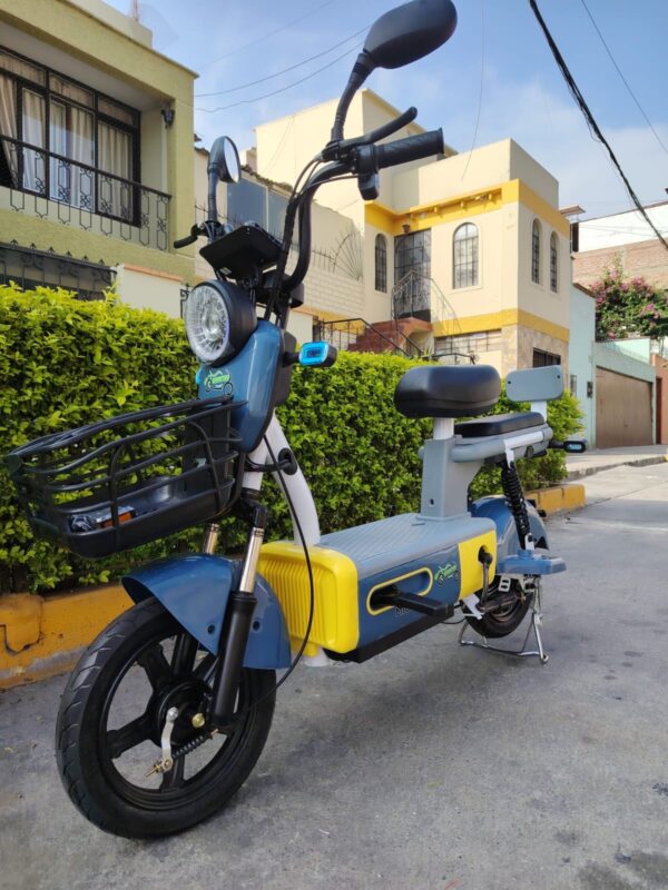 MIGUI PORTADA BICIMOTO ZT3