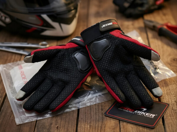 Guantes Pro-Biker con Protección de Nudillos